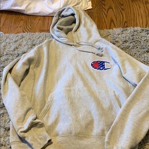 Men’s grey champion hoodie